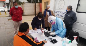 Ovallinos pueden realizarse test PCR gratuitos en la Feria Modelo