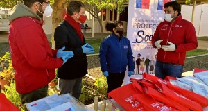 Autoridades entregan kits de aprendizaje para niños y niñas de jardines infantiles en localidades rurales de Choapa