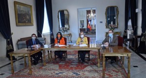 Nacional: Primera Dama y ministra de Desarrollo Social llaman a personas mayores a utilizar el “Defensor Mayor”: servicio gratuito de ayuda y orientación judicial