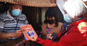 Realizan campaña de prevención de Violencia Contra la Mujer en campamento La Varilla de La Serena