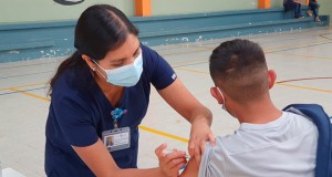 Sename Coquimbo: vacunación contra la Influenza beneficia a jóvenes privados de libertad, funcionarios y personal de Gendarmería