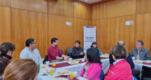 En mesa de diálogo el gobierno y trabajadores   conmemoraron el 1 de mayo