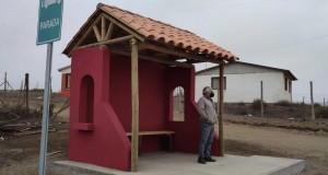 14 zonas rurales de Ovalle serán favorecidas con refugios peatonales y acceso vehicular