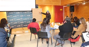 En Punitaqui, vecinos y vecinas se reúnen para dialogar sobre capacitación