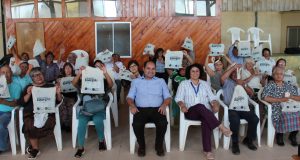 50 familias de Quilitapia se capacitan en ahorro en sus casas y reciben kits de eficiencia energética