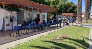 En la Plaza de Armas de Ovalle Municipio Habilita módulos para el pago de permisos de circulación