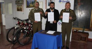 Municipio de Ovalle entregó bicicletas a Carabineros para contribuir con la seguridad de la comuna