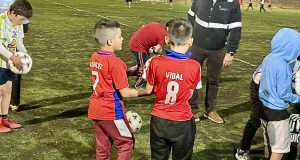 En Monte Patria Academias municipales de fútbol reciben nuevos implementos deportivos para sus clases