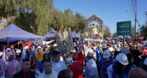 Miles de peregrinos en la Fiesta Chica en honor de la “Chinita de Andacollo”