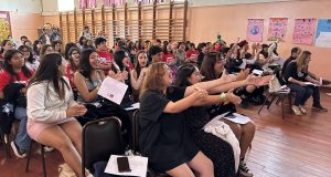 Estudiantes fortalecen aprendizaje del idioma Inglés en campamentos de verano