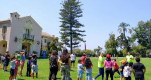Programa “Escuelas Abiertas” destinado a niños y niñas afectados por los incendios funcionará en el Palacio de Cerro Castillo y en establecimientos educacionales