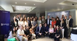 Extienden plazo para el premio que impulsa el emprendimiento técnico-profesional en todo el país.