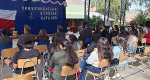 Comunidad escolar de Hurtado rinde homenaje a los héroes de Iquique.