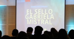 Atención estudiantes: «El Sello Gabriela Mistral» abre su décimo concurso de poesía regional